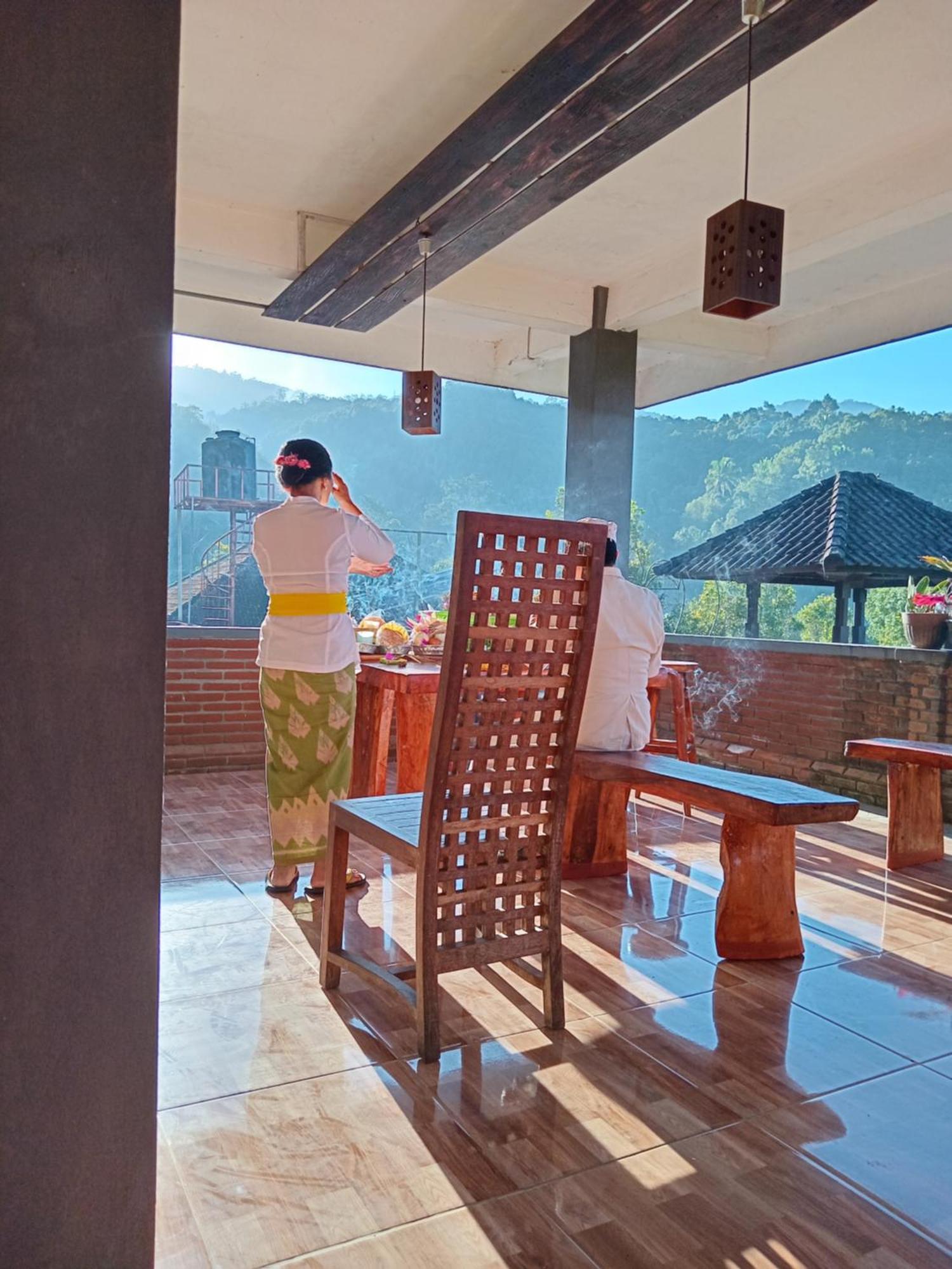 Kanaya Homestay & Warung Heaven Munduk  Exterior photo